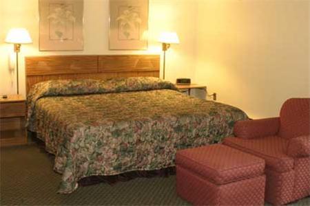 Отель Budget Host Inn Owatonna