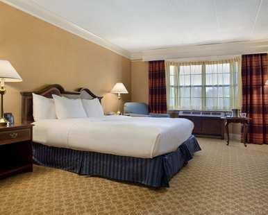 Отель Hilton Mystic