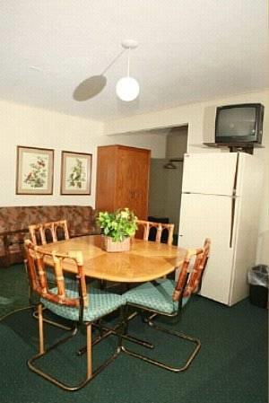 Отель Summerset Inn Resort
