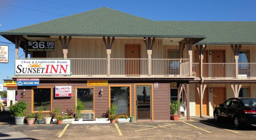 Отель Sunset Inn