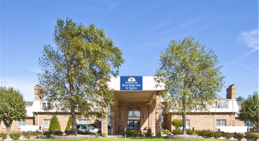 Отель America's Best Value Inn & Suites