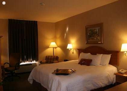Отель Hampton Inn Saint Robert