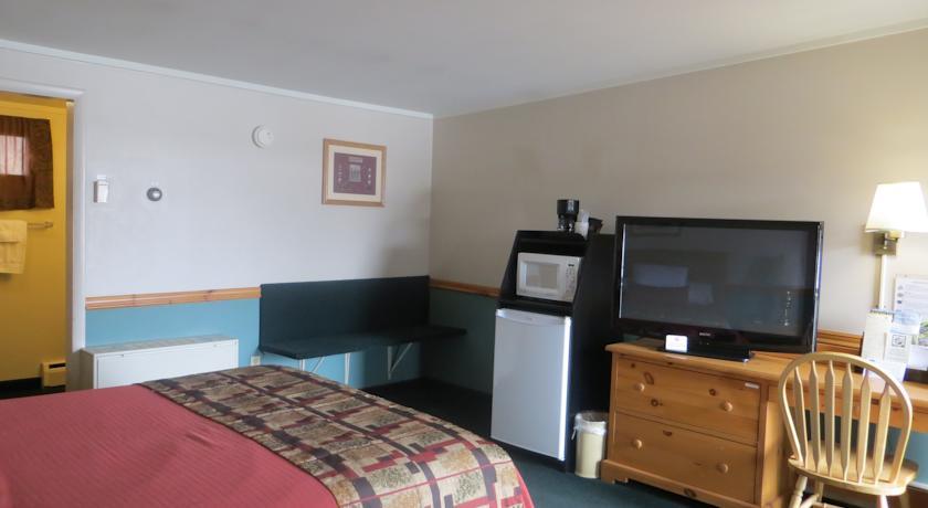 Отель Royal 7 Budget Inn Motel