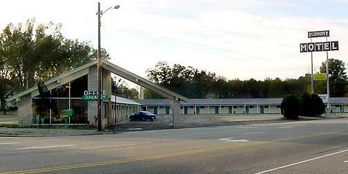 Отель Economy Motel