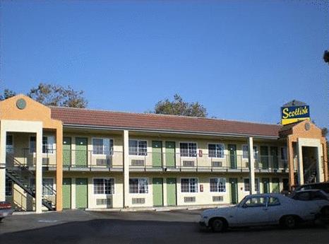 Отель Scottish Inns Whittier