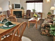 Отель Eastern Slope Inn Resort