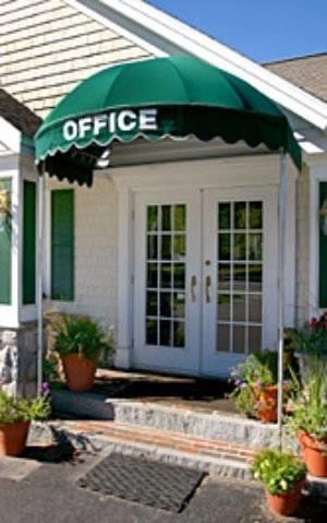 Отель Golden Gables Inn