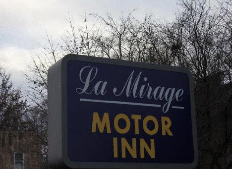 Отель La Mirage Avenel