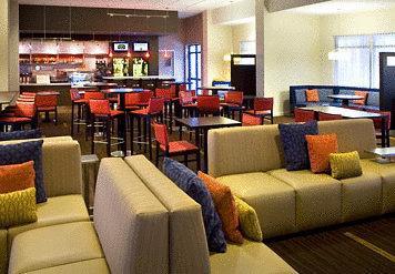 Отель Courtyard Newark Elizabeth