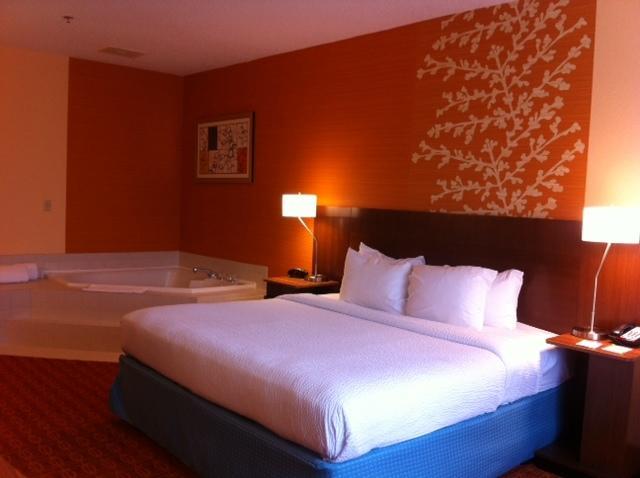 Отель Fairfield Inn and Suites Mt. Laurel