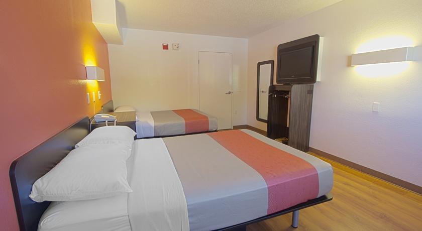 Отель Motel 6 Piscataway