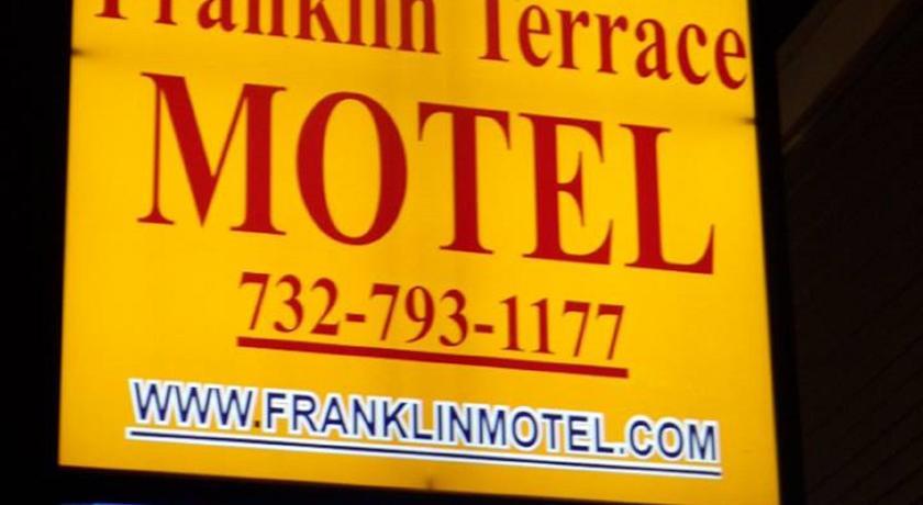 Отель Franklin Terrace Motel