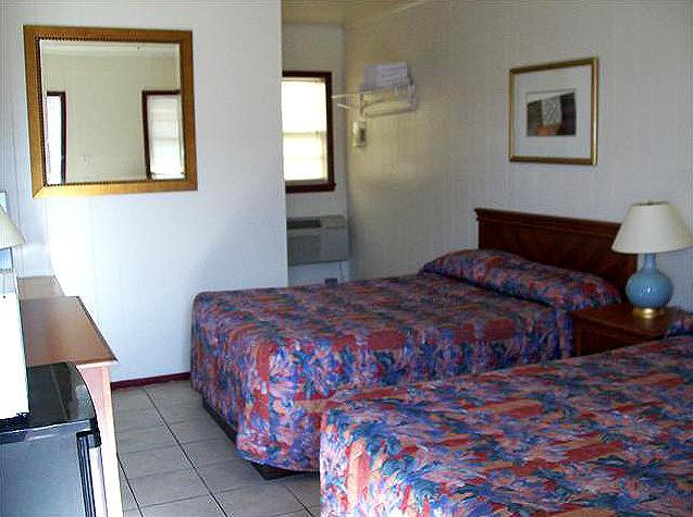Отель Coral Sands Motel