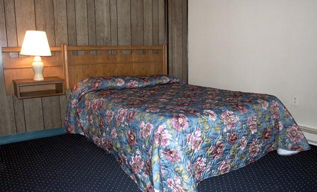 Отель Windjammer Motor Inn