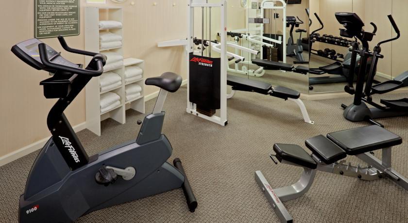 Отель Holiday Inn Philadelphia South-Swedesboro