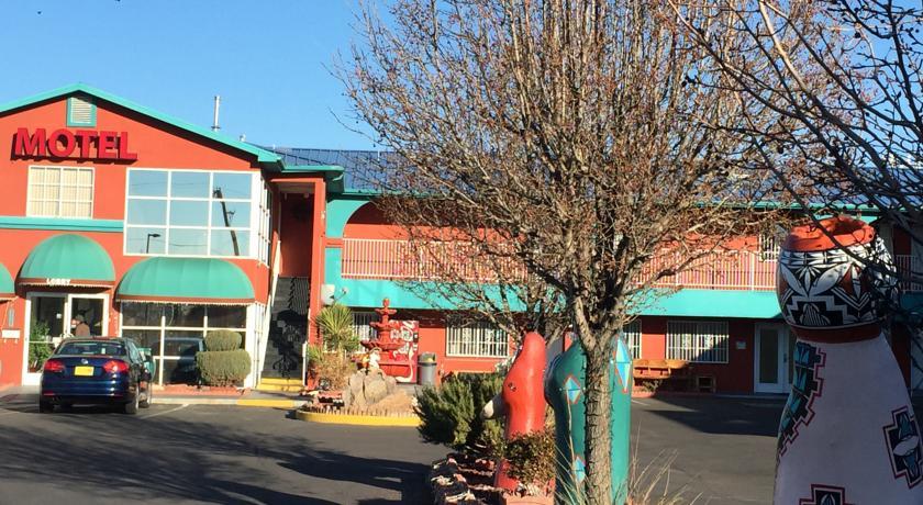 Отель Sandia Peak Inn