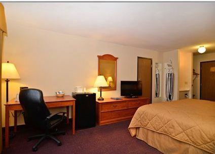Отель Comfort Inn Espanola