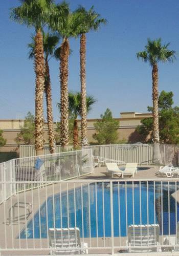 Отель Quality Inn Boulder City