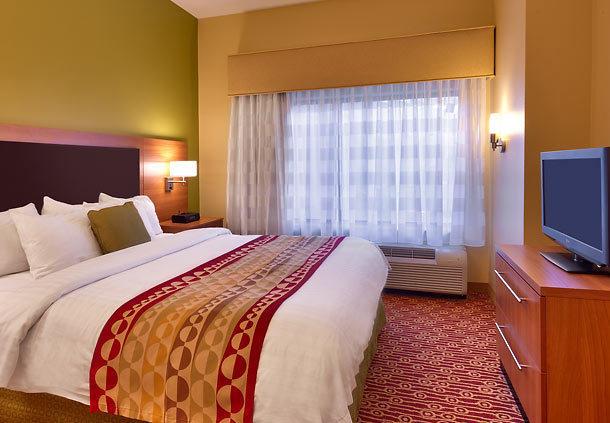 Отель TownePlace by Marriott Suites Elko