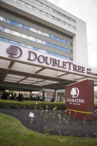 Отель Binghamton Riverwalk Hotel
