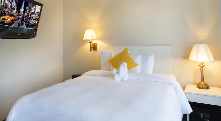 Tribeca Blu Hotel