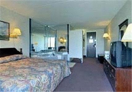 Отель Americas Best Value Inn Niagara Falls