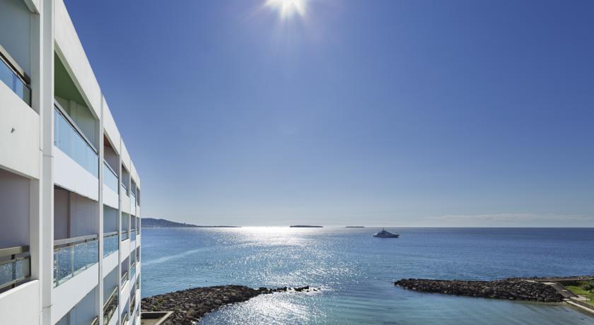 Отель Pullman Cannes-Mandelieu