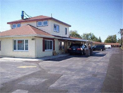 Отель Knights Inn Tonawanda