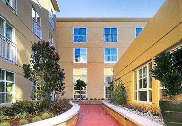 Отель Courtyard Seattle Bellevue Downtown