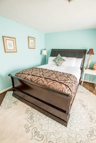 Мини-отель HideAway Country Inn