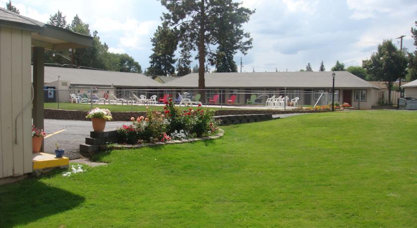 Отель Cascade Lodge