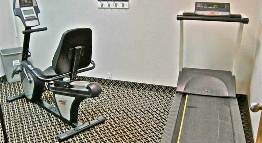 Отель Americas Best Value Inn Ontario