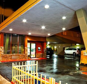 Отель Best West Inn Downtown