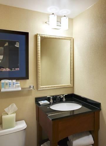 Отель Wyndham Garden Philadelphia Airport