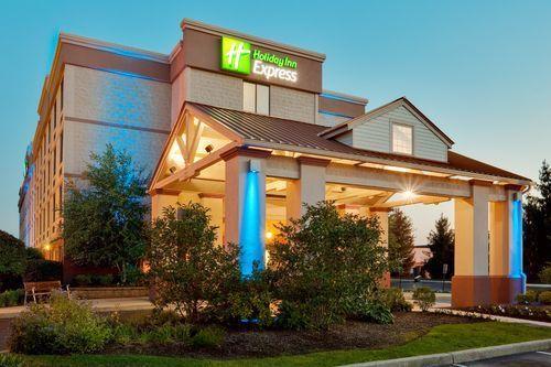 Отель Holiday Inn Express Exton-Lionville