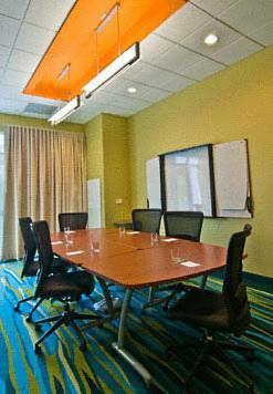 Отель SpringHill Suites Harrisburg Hershey