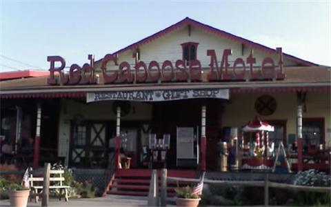 Отель Red Caboose Motel