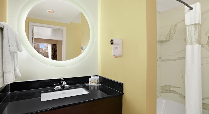 Отель Days Inn State College