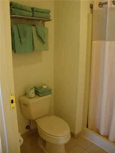 Отель Host Inn All Suites