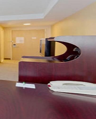 Отель Holiday Inn Orangeburg-Rockland Bergen County