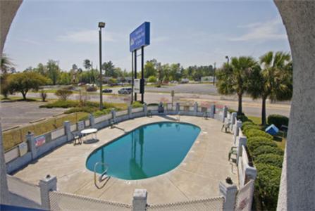 Отель America's Best Value Inn Sumter