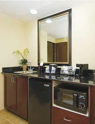 Отель Hampton Inn & Suites Millington