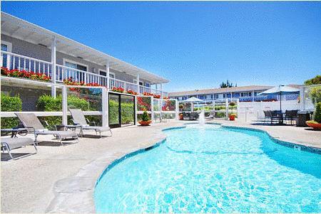 Отель Monterey Bay Lodge