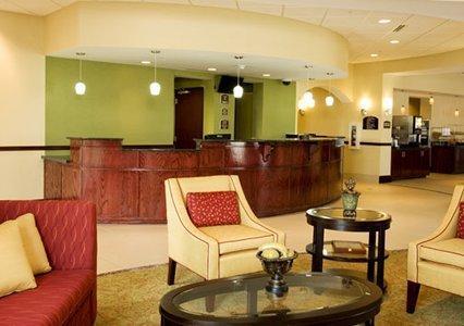 Отель Comfort Suites Mount Juliet