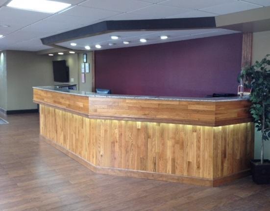 Отель Pigeon Forge Inn & Suites