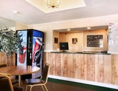 Отель Travelodge Pulaski