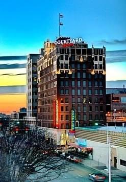 Отель Courtyard Amarillo Downtown