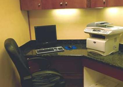 Отель Hampton Inn & Suites Amarillo West