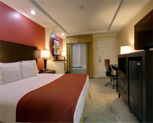 Отель Americas Best Value Inn Angleton