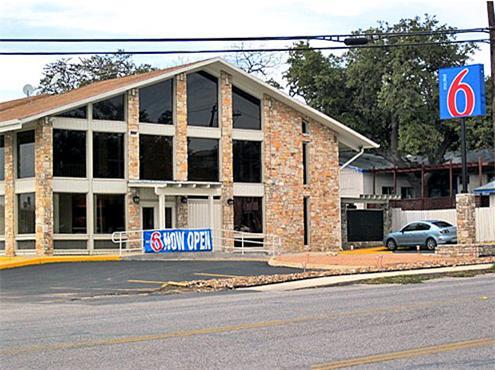 Отель Motel 6 Boerne